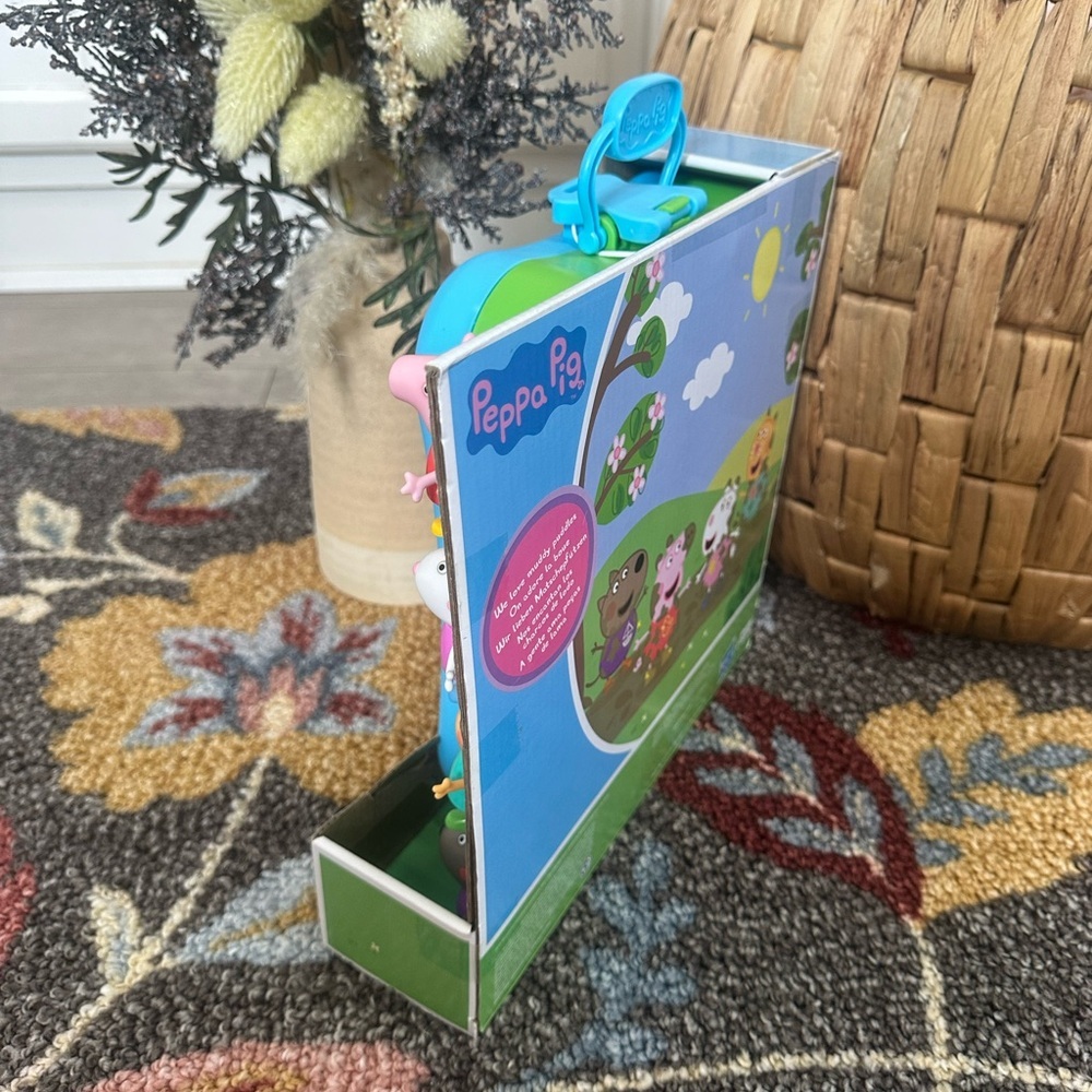 New Peppa Pig Adventure Travel Carry Along Friends and Case Limited Edition Set - Picture 7 of 15